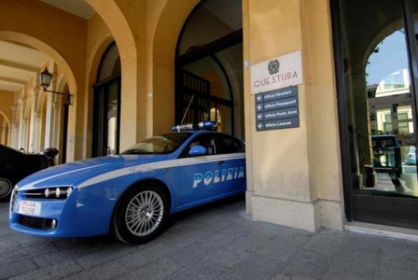 Maltrattava la ex compagna ed il figlio, arrestato dalla Polizia