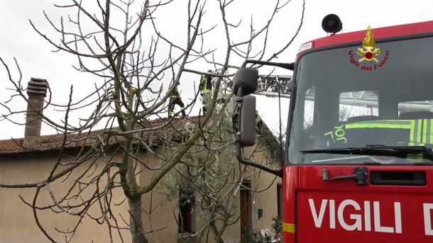 Brucia casa a San Casciano, un'anziana morta (Foto Vigili del Fuoco)