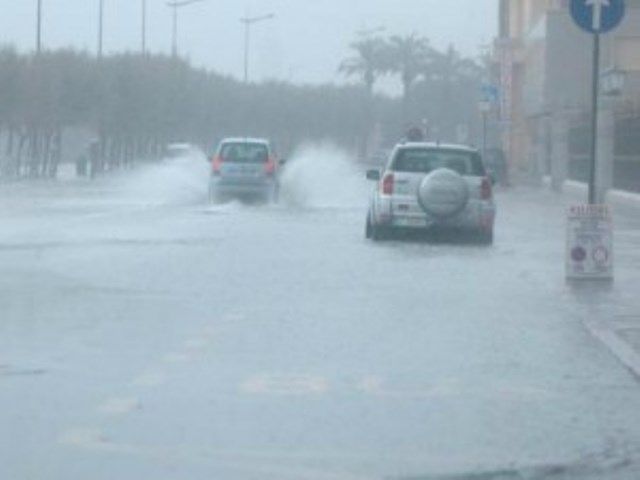 Maltempo, allagamenti in Toscana