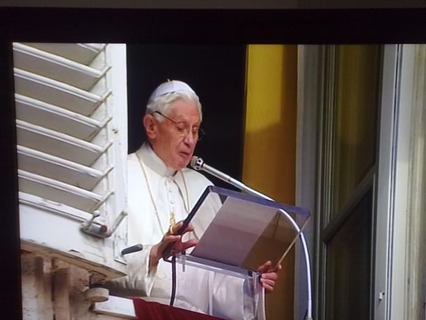 L'ultimo Angelus di Benedetto XVI
