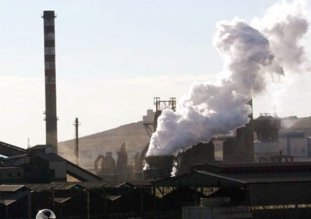 L'impianto siderurgico della Lucchini a Piombino