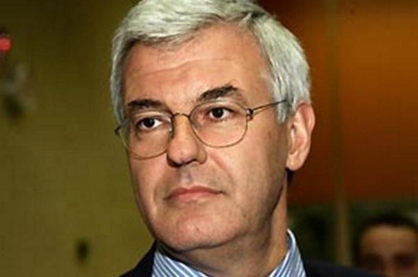 Alessandro Profumo impegnato a rafforzare Mps