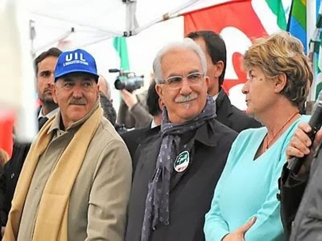 Cgil, Cisl e Uil scioperano contro la legge di stabilità