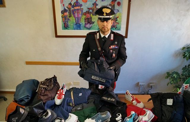 I falsi scoperti dai carabinieri