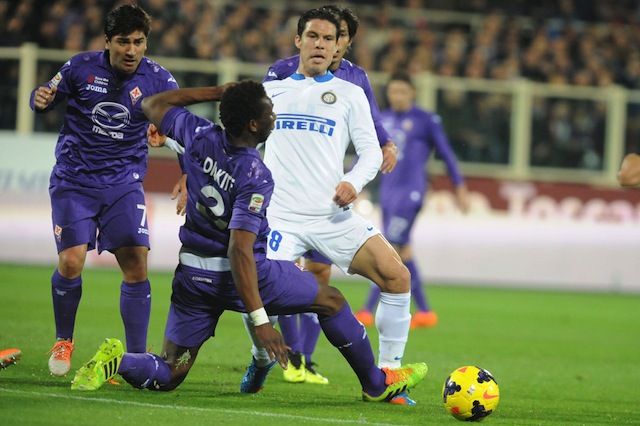 Un contrasto nella difesa viola