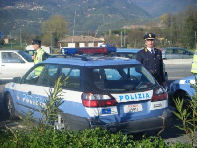 La Polstrada di Lucca ha smascherato il truffatore seriale