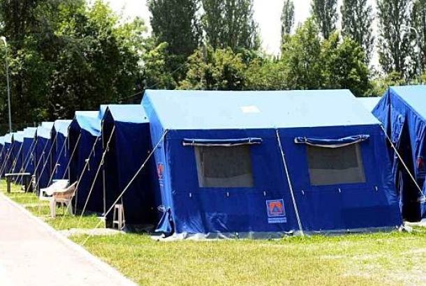 Vivono in tende gli sfollati della Lunigiana e Garfagnana