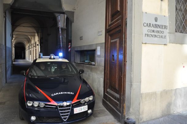 Sono intervenuti i carabinieri del Radiomobile di Firenze