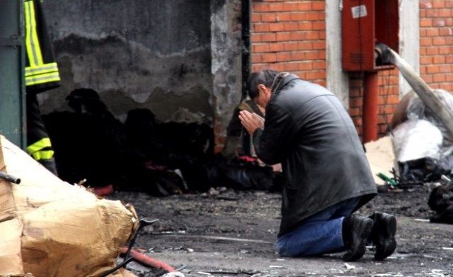 Il rogo nella fabbrica di Prato il 1 dicembre