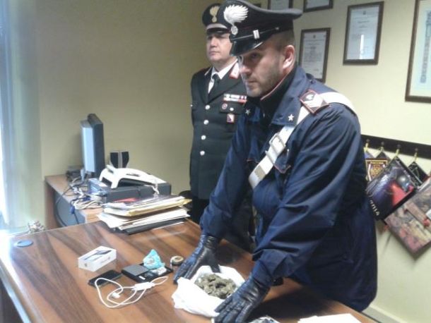 Sono stati i carabinieri ad arrestare il baby spacciatore