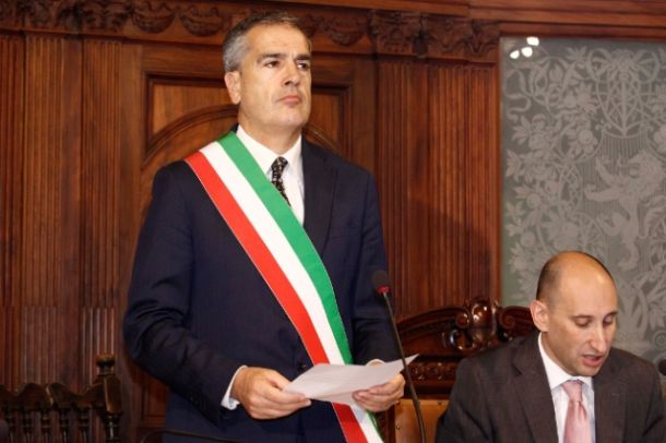 Il sindaco di Siena invita ad investire in Mps