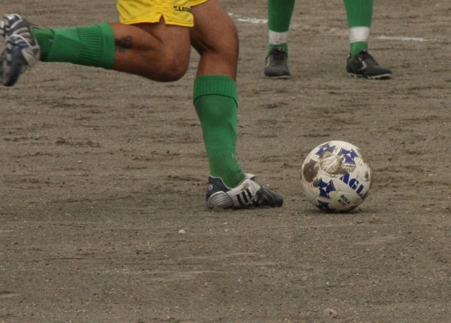 Insulti razzisti durante una gara di calcio tra dilettanti, interviene la Digos