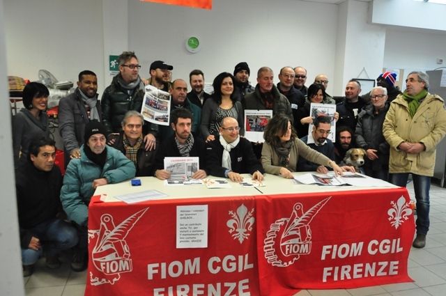 La presentazione del calendario dei lavoratori Shelbox