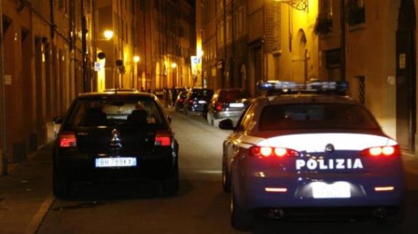 Controlli notturni della Polizia