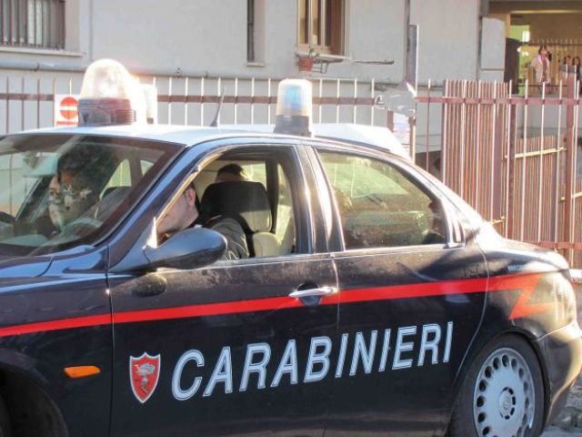 I carabinieri di Cortona hanno arrestato tre romeni autori del pestaggio del titolare di un bar