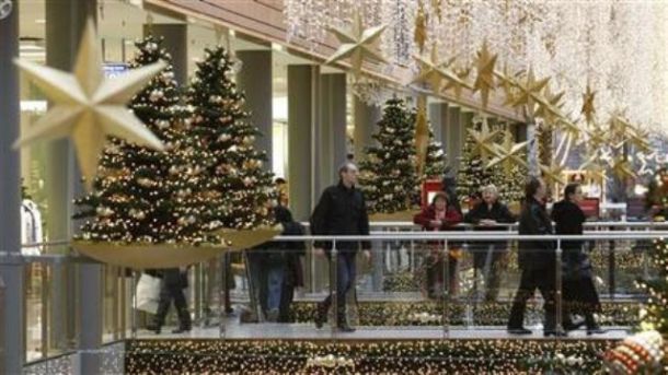 Male regali e consumi a Natale