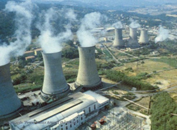 Centrale geotermica di Larderello (Pisa)
