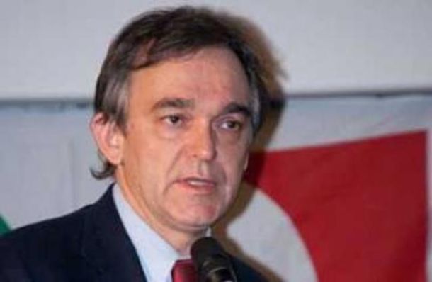 Rossi chiede all'Europa di togliere i vincoli di spesa