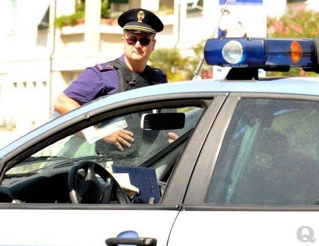 La polizia ha denunciato 5 truffatori a Chiusi