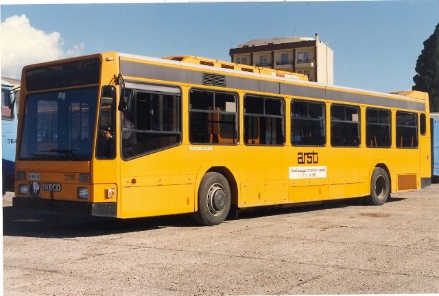 Nuovi autobus sempre meno inquinanti per la Toscana