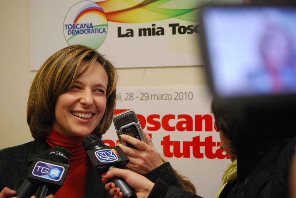 La vicepresidente della Regione, Stella Targetti, ammette gli errori sulle barriere architettoniche e promette una mappatura dei disagi negli uffici pubblici