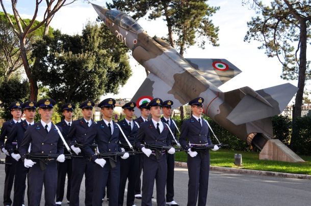 Picchetto della Scuola Militare Douhet