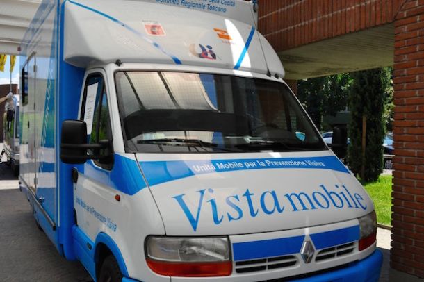 Il furgone Vistamobile di Iapb