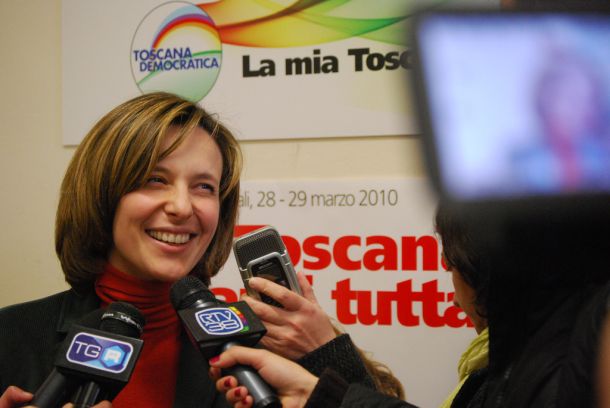La vicepresidente della Regione, Stella Targetti, ammette gli errori sulle barriere architettoniche e promette una mappatura dei disagi negli uffici pubblici