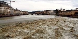 L'Arno è sempre una minaccia