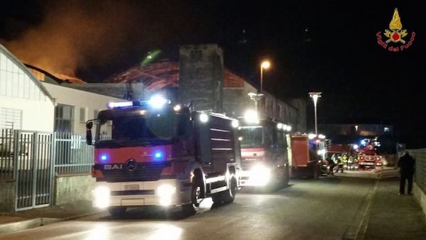 Pompieri Vigil del fuoco Notte