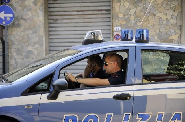 La Polizia di Empoli ha sgominato la banda dei bancomat, arrestati 8 napoletani
