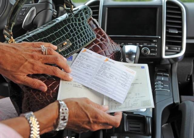 Bollo auto, ridotto in Toscana per l'autonoleggio