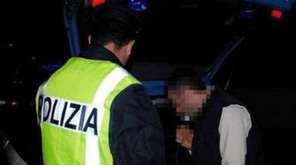 Polizia arresta e denuncia ubriachi alla guida