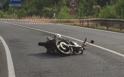 La moto dopo il tragico incidente