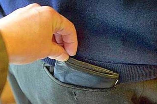 Borseggiatore tunisino arrestato dai carabinieri di Firenze