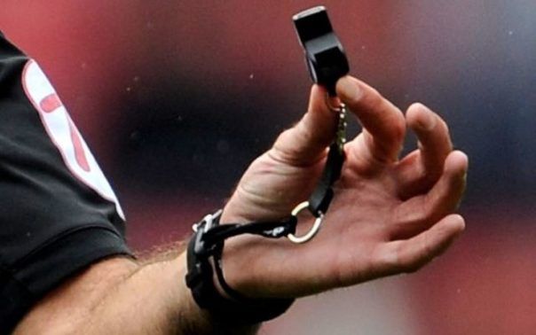L'arbitro di calcio, ruolo sempre più difficile