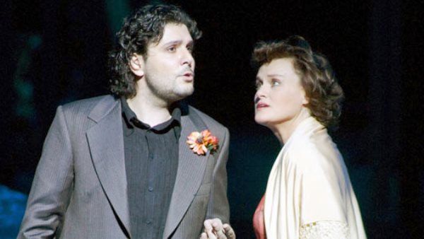 Il tenore Massimo Giordano