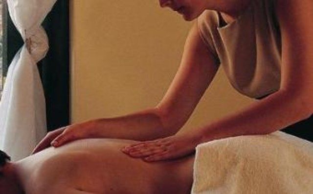 Sequestrato centro massaggi, in realtà casa d'appuntamenti