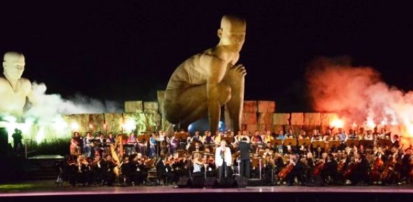 Andrea Bocelli al Teatro del Silenzio