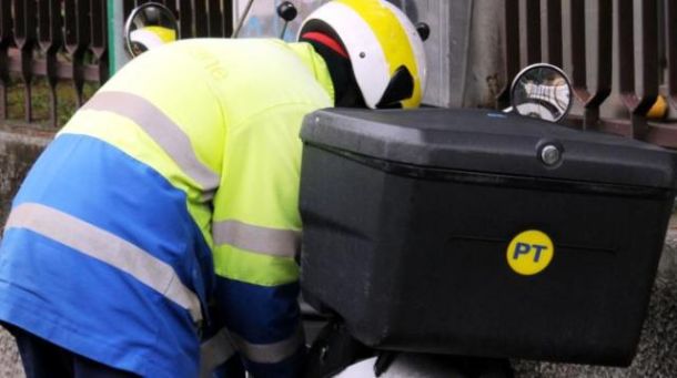 Postino denunciato per soppressione di corrispondenza