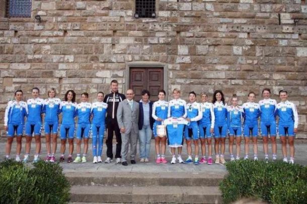 Mondiali di ciclismo, le azzurre in piazza Signoria