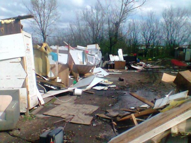Baracche di abusivi nel fiorentino