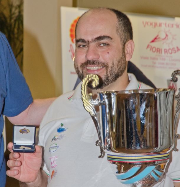 Il livornese Mic nella prima difesa del titolohele Borghetti, campione mondiale in carica di dama inglese