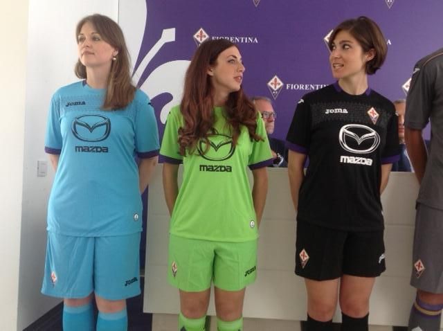 Le nuove maglie della Fiorentina
