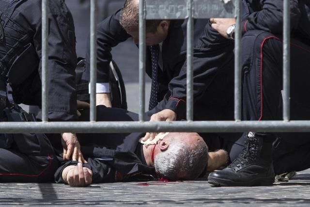 Sparatoria Palazzo Chigi, a terra ferito il brigadiere Giuseppe Giangrande