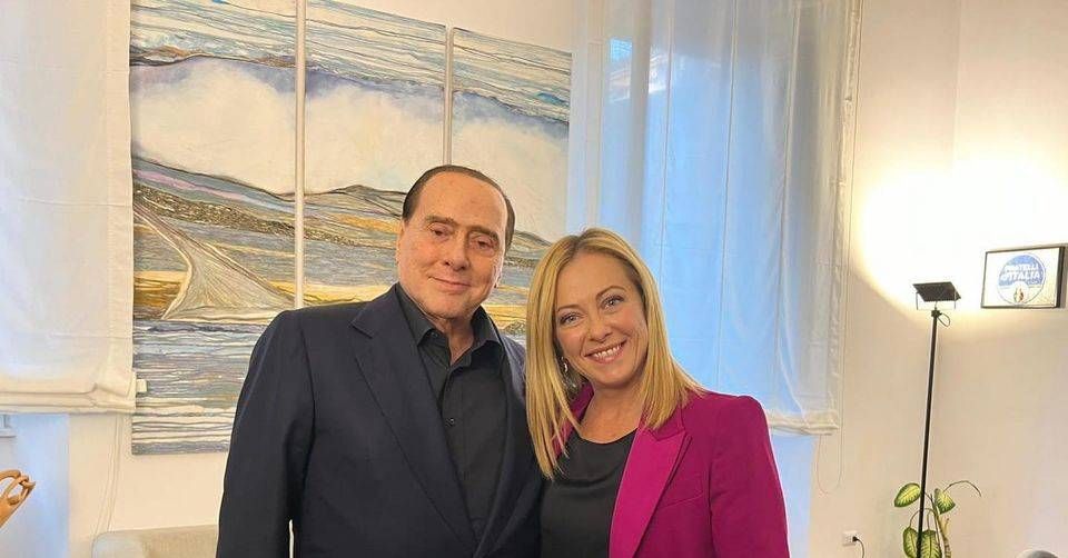 Berlusconi Meloni insieme al Quirinale