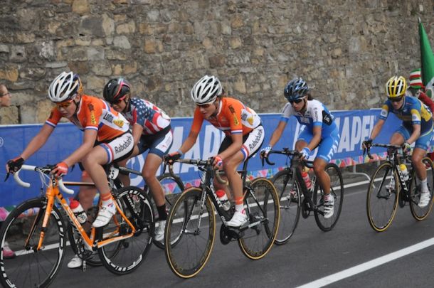 Il gruppo di testa sull'ultima salita di Fiesole