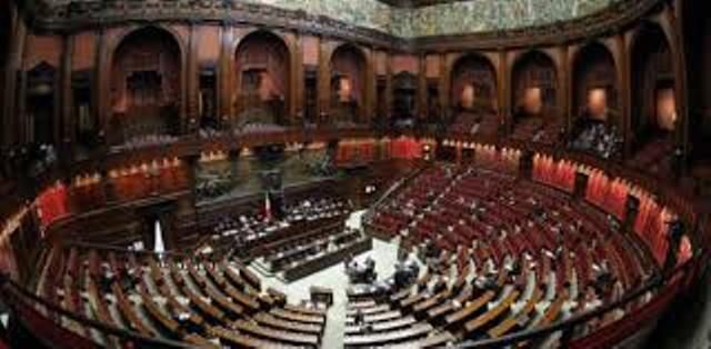 Sondaggio Datamedia, Pd primo partito