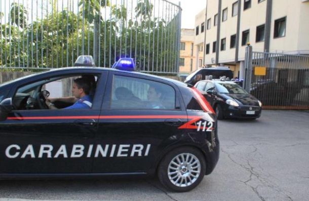 I carabinieri di Signa hanno arrestato un 48enne evaso per bere un caffè