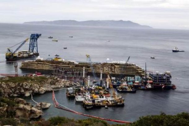 Il relitto della Concordia all'Isola del Giglio